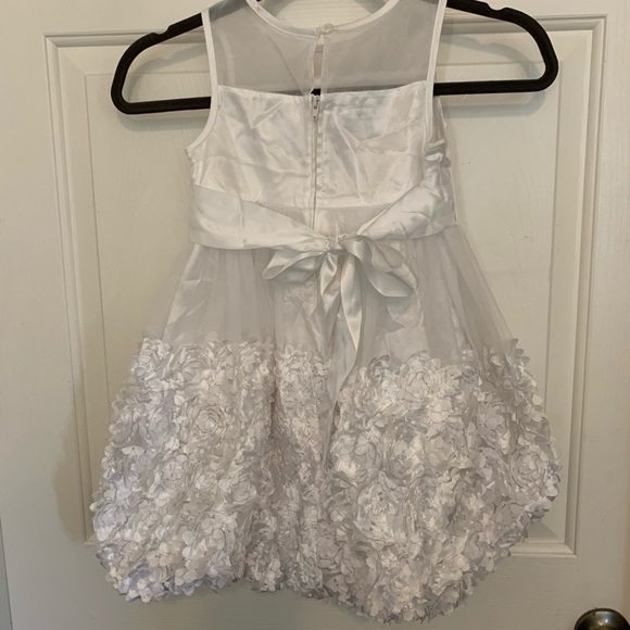 BONNIE JEAN FLOWER GIRL DRESS 💐 - Picture 2 of 2